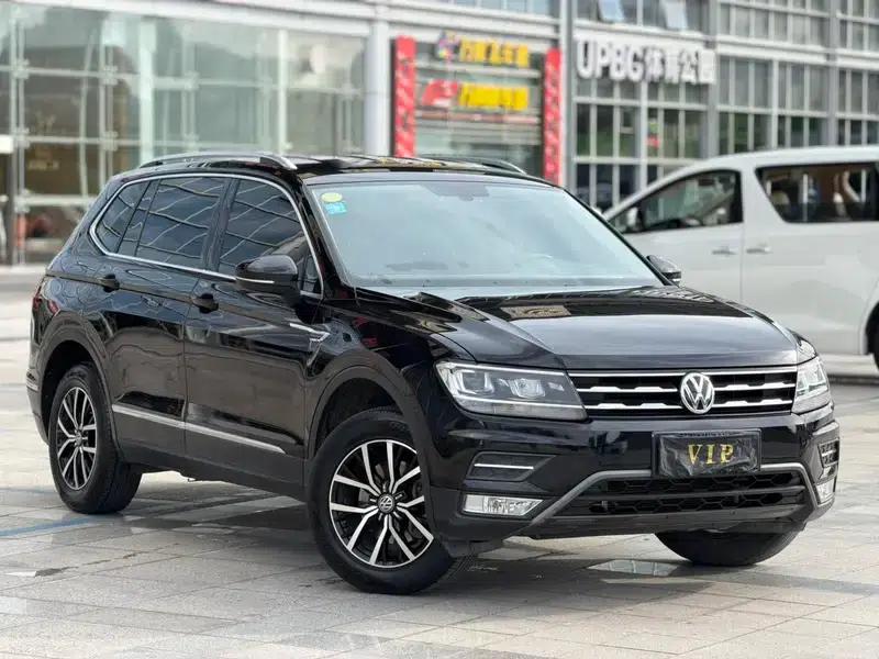 Tiguan L 2018 330TSI Automatic 2WD Luxury Edition — миниатюра 3