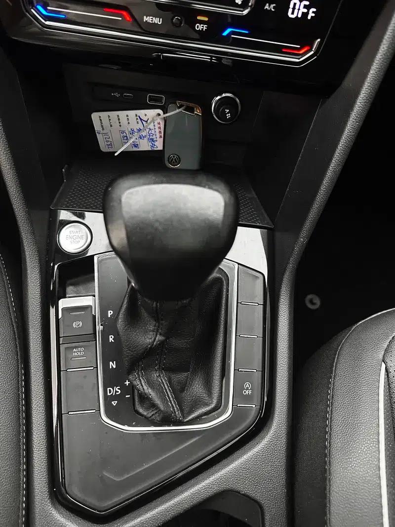 Tiguan L 2023 280TSI Trendy Limited Edition — миниатюра 19