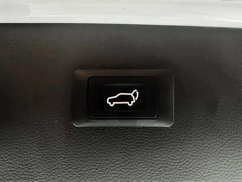 Tiguan L 2023 280TSI Trendy Limited Edition — миниатюра 9