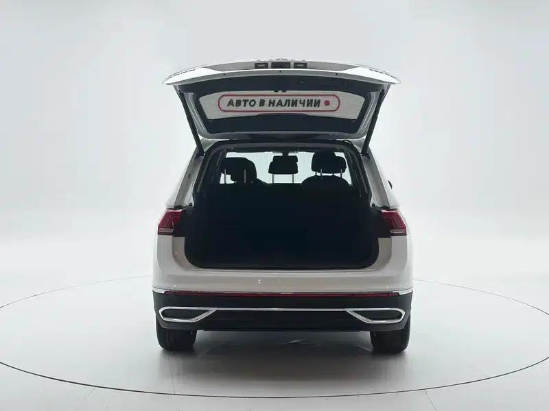 Tiguan L 2023 280TSI Trendy Limited Edition — миниатюра 10