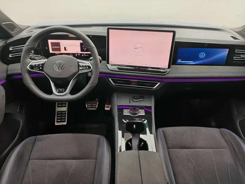 Tiguan L 2024 Pro 380TSI AWD R-Line Supreme Edition — миниатюра 7