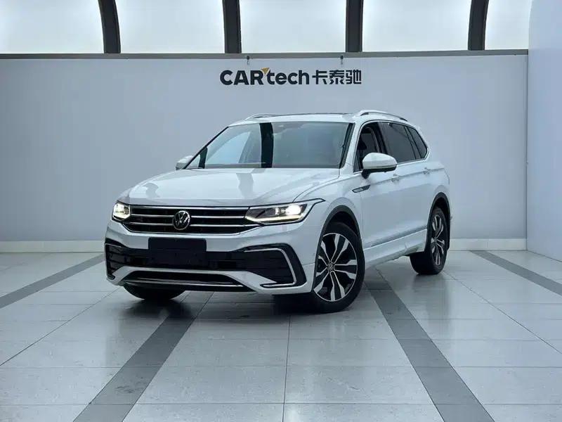 Tiguan L 2023 330TSI 2WD R-Line Premium Edition — миниатюра 1