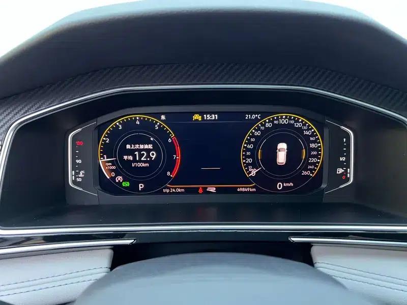 Tiguan L 2023 330TSI 2WD R-Line Premium Edition — миниатюра 19