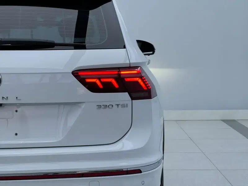 Tiguan L 2023 330TSI 2WD R-Line Premium Edition — миниатюра 8