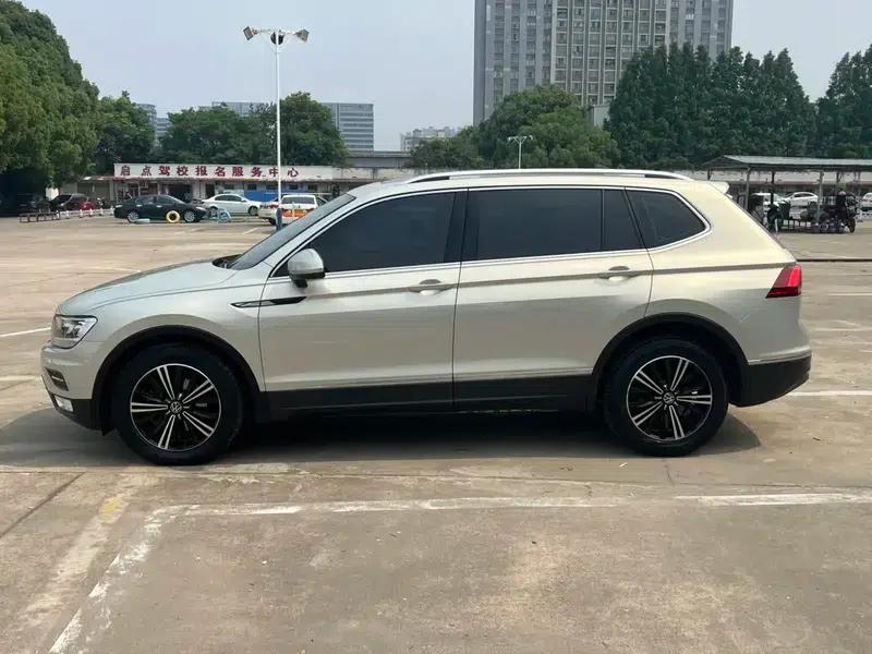 Tiguan L 2021 330TSI Automatic 2WD Smart Edition — миниатюра 4