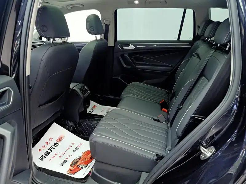 Tiguan L 2024 330TSI 2WD R-Line Premium Edition — миниатюра 20