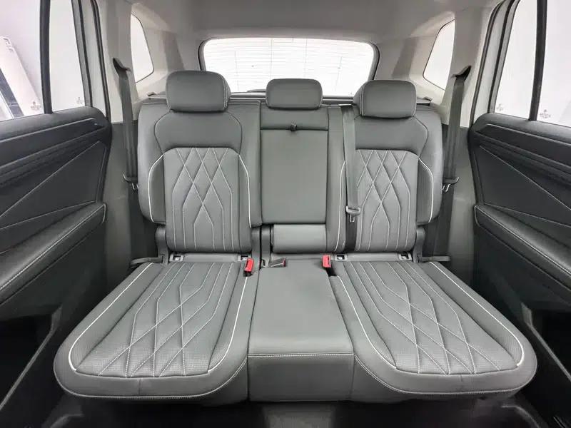 Tiguan L 2023 280TSI Trendy Limited Edition — миниатюра 16