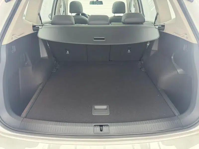 Tiguan L 2023 280TSI Trendy Limited Edition — миниатюра 17