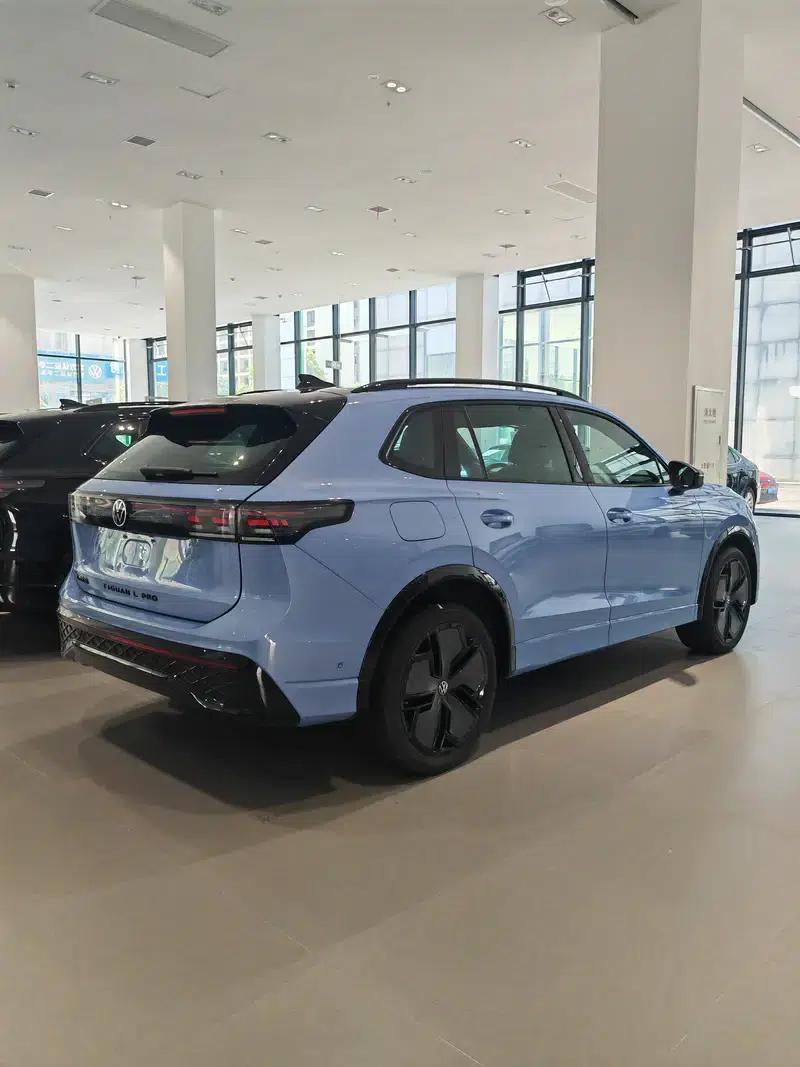 Tiguan L 2024 Pro 380TSI AWD R-Line Supreme Edition — миниатюра 6