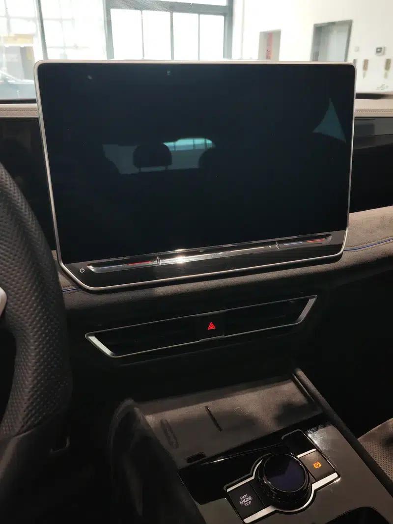 Tiguan L 2024 Pro 380TSI AWD R-Line Supreme Edition — миниатюра 9