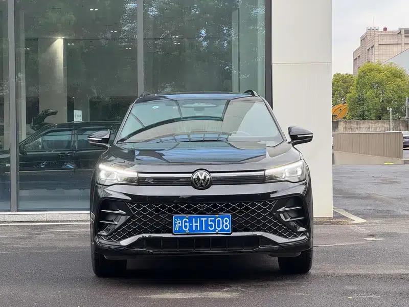 Tiguan L 2024 Pro 330TSI 2WD R-Line Supreme Edition — миниатюра 2
