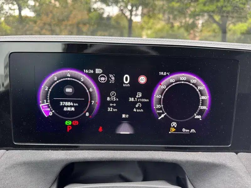 Tiguan L 2024 Pro 330TSI 2WD R-Line Supreme Edition — миниатюра 10