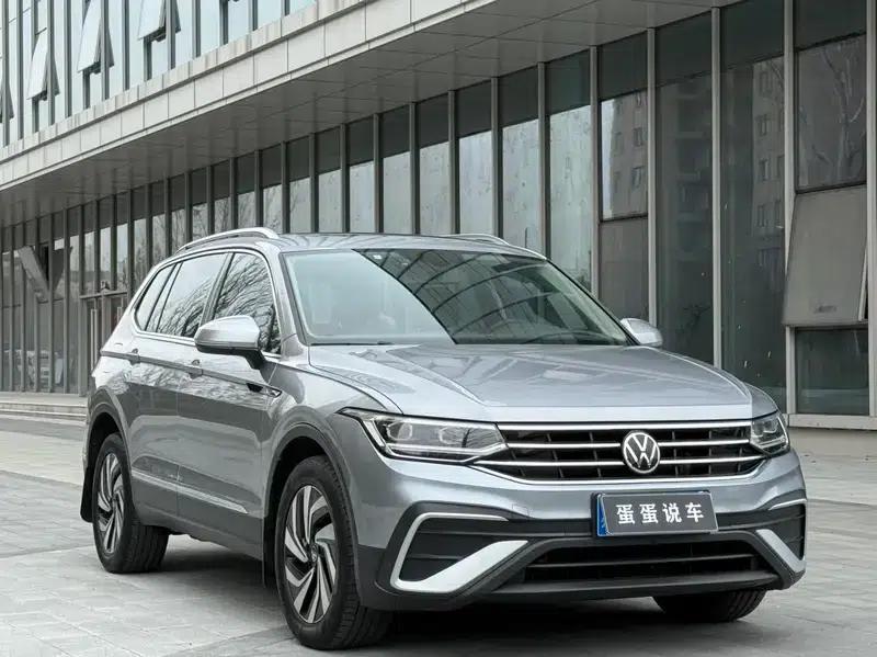 Tiguan L 2022 330TSI Automatic 2WD Smart Edition — миниатюра 3