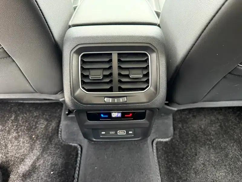Tiguan L 2022 330TSI Automatic 2WD Smart Edition — миниатюра 9