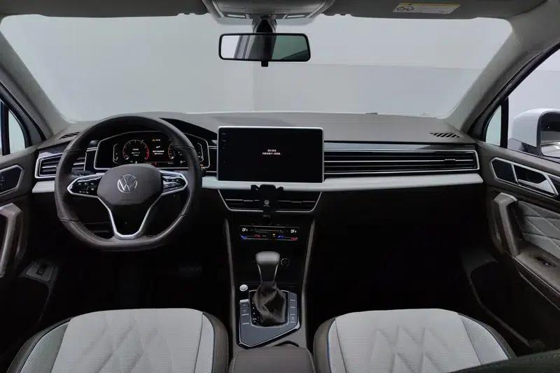 Tiguan L 2023 330TSI 2WD Smart Edition — миниатюра 11
