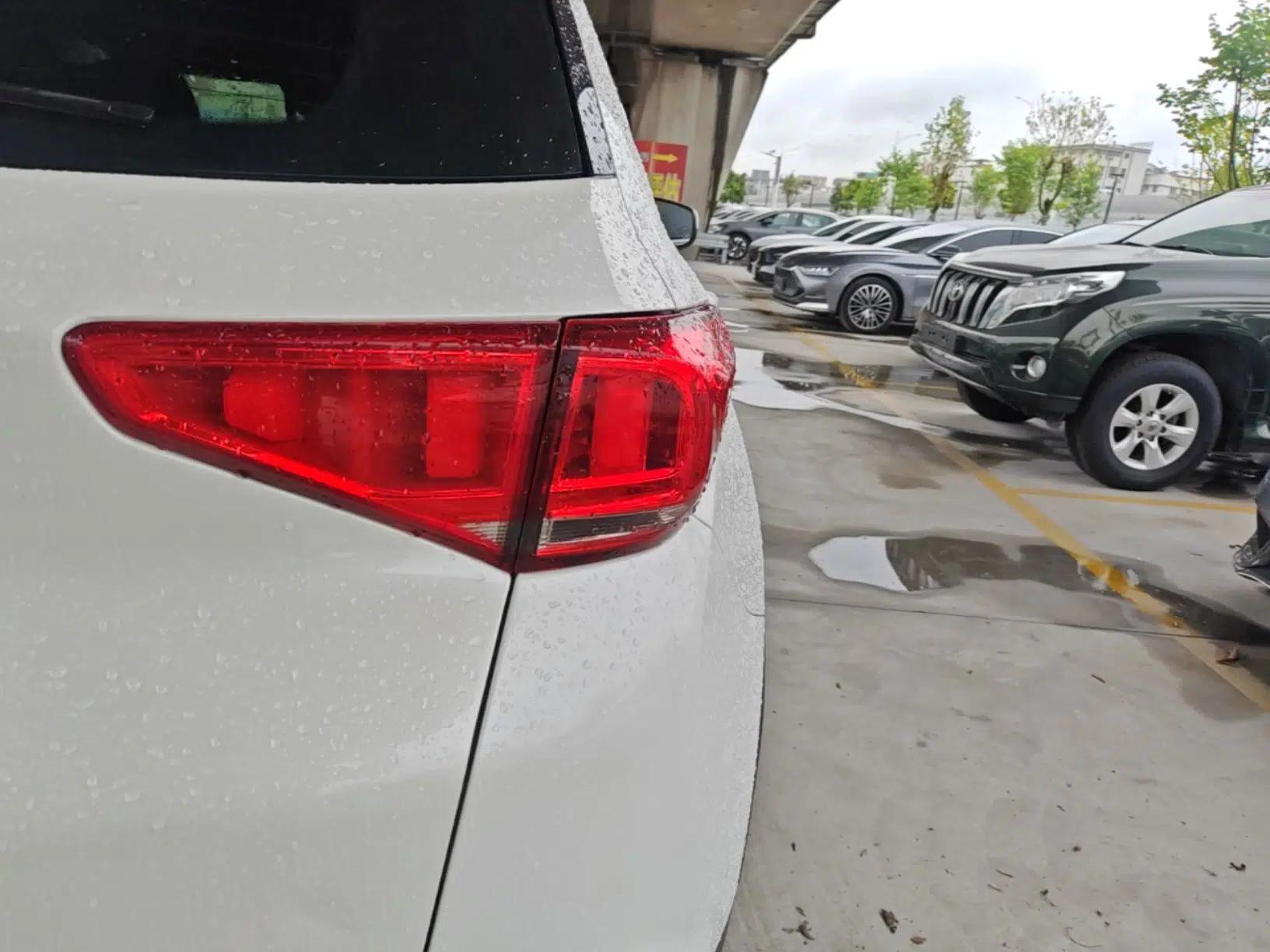 Chery Tiggo 7 2016 1.5T Manual Yaozhen Edition — миниатюра 9
