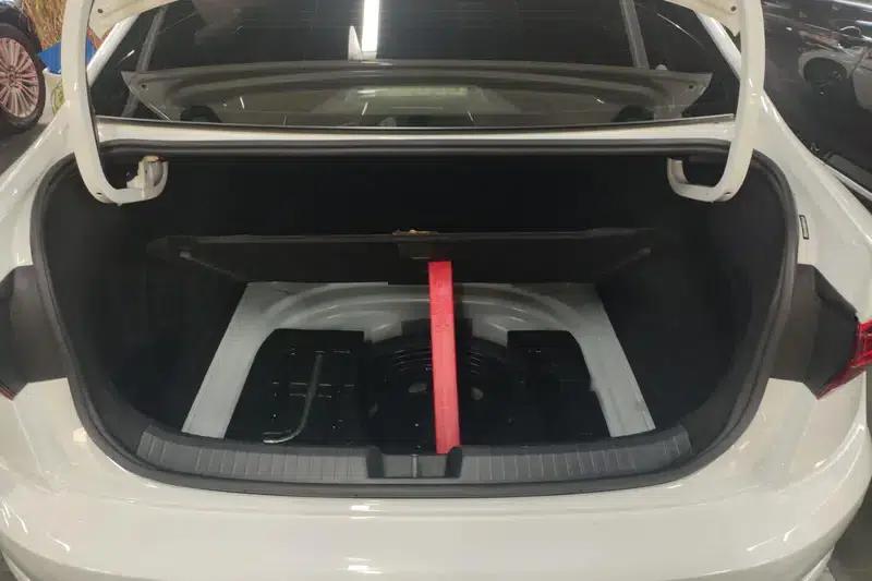 2019 Volkswagen Sagitar 200TSI DSG Comfort Model (China VI Emission Standard) — миниатюра 17