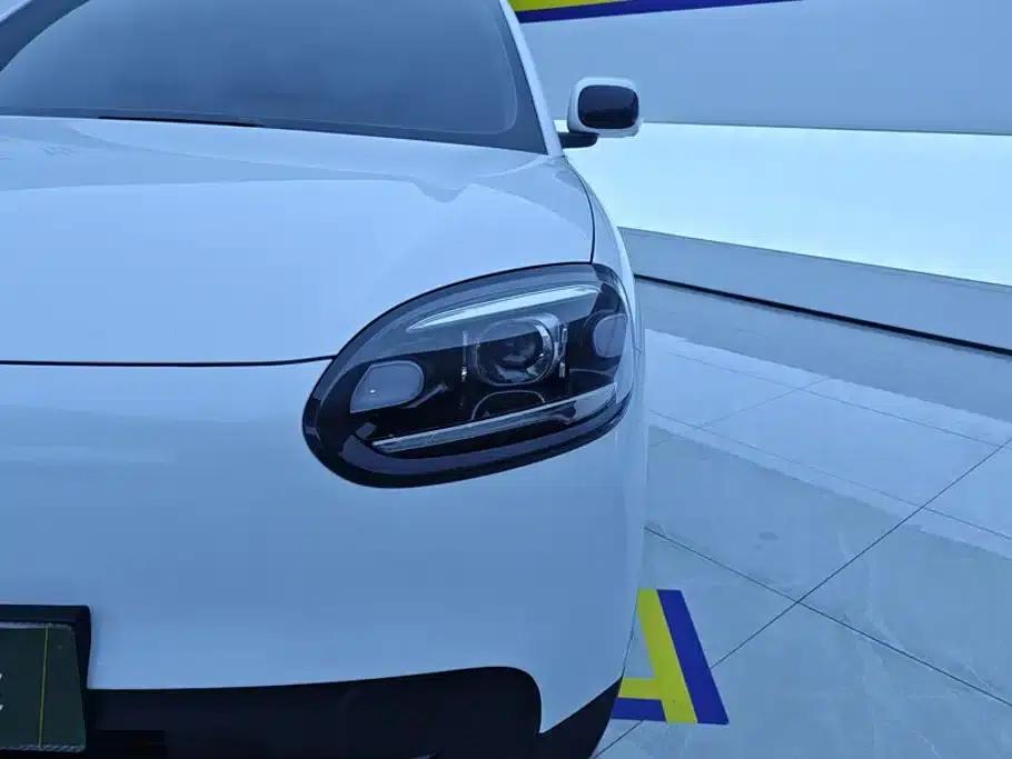 QQ3 EV 2026 Model 420 Passion Edition — миниатюра 5