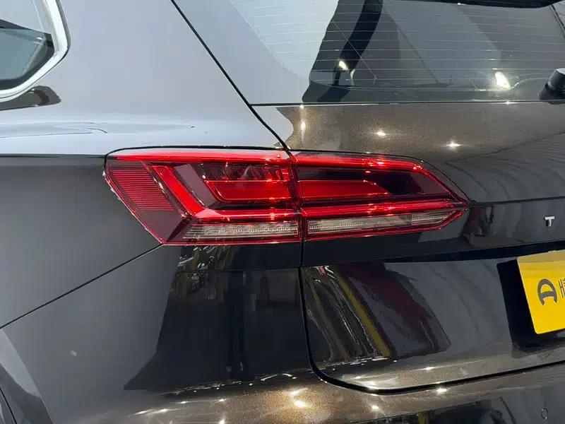 Touareg 2019 3.0TSI R-Line Edition (China VI Emission Standard) — миниатюра 13