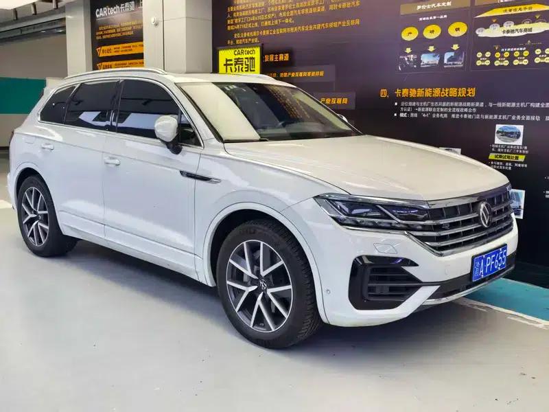 Touareg 2022 3.0TSI R-Line Classic Sport Package — миниатюра 3