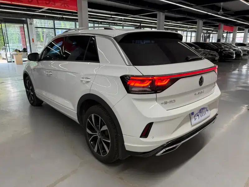 2023 Volkswagen T-Roc 300TSI DSG Chenguang Edition — миниатюра 4