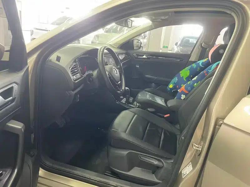 T-Roc 2018 280TSI DSG 2WD Comfort Model (National V Emission Standard) — миниатюра 8