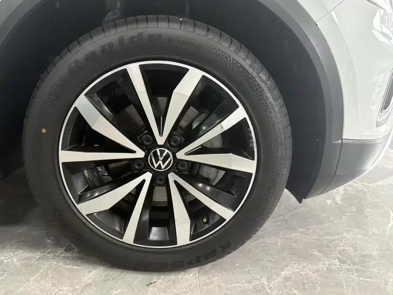 2023 Volkswagen T-Roc 280TSI DSG Time Edition — миниатюра 7