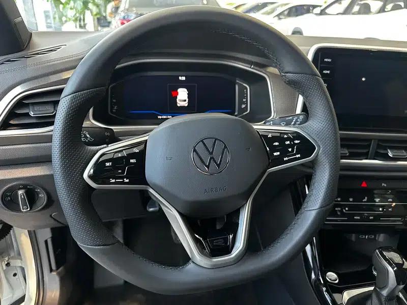 2024 Volkswagen T-Roc 300TSI DSG Chenguang Edition — миниатюра 15