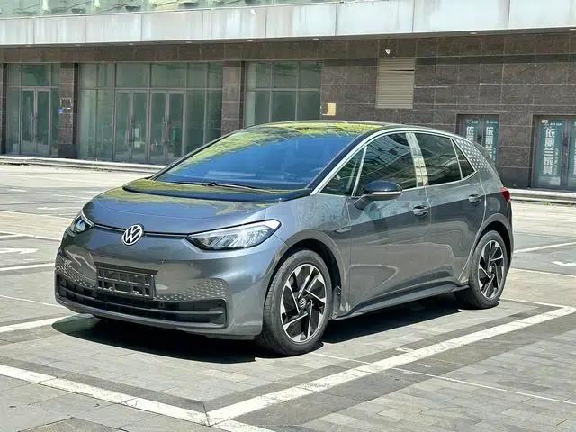 Volkswagen ID.3 2024 Outstanding Edition