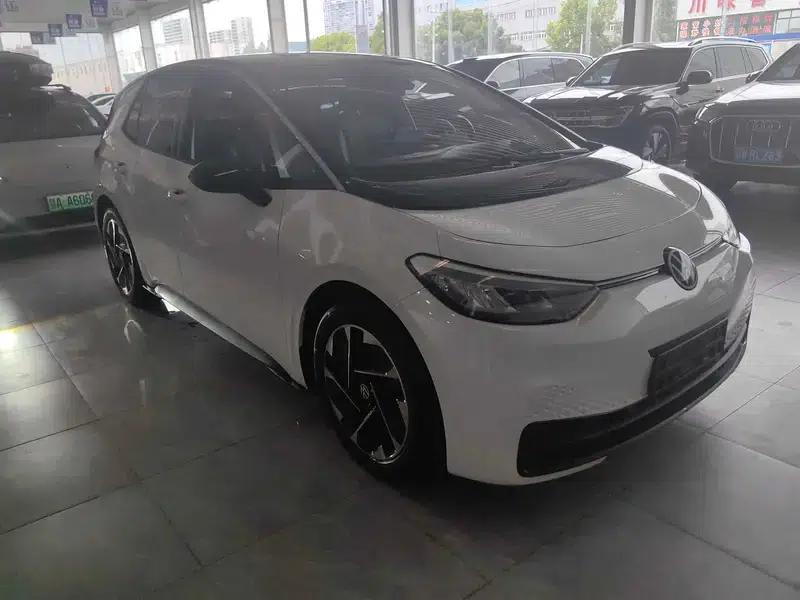 Volkswagen ID.3 2025 Smart Edition with Outstanding Oxygen — миниатюра 3