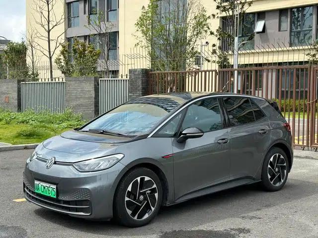 Volkswagen ID.3 2024 Outstanding Edition