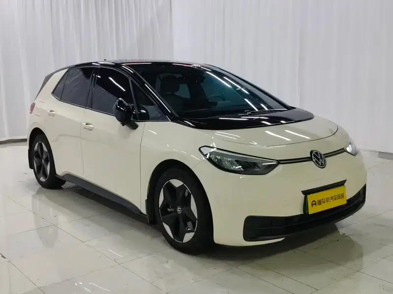 Volkswagen ID.3 2025 Facelift Smart Edition Outstanding Version — миниатюра 3