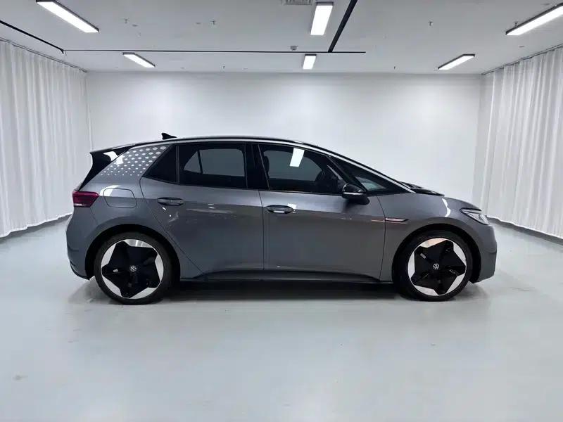 Volkswagen ID.3 2022 Intelligent Edition — миниатюра 8