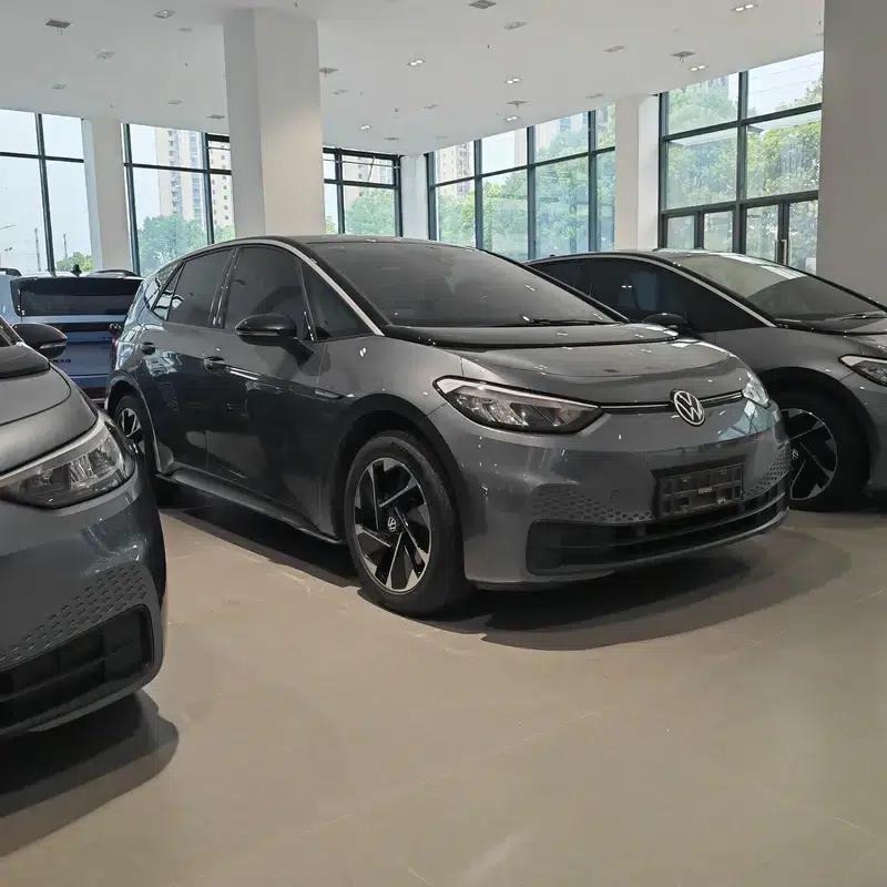 Volkswagen ID.3 2023 Pure Smart Edition — миниатюра 3