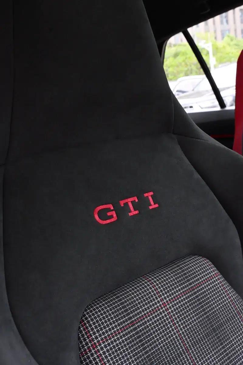 2021 Golf GTI 380TSI DSG GTI — миниатюра 30