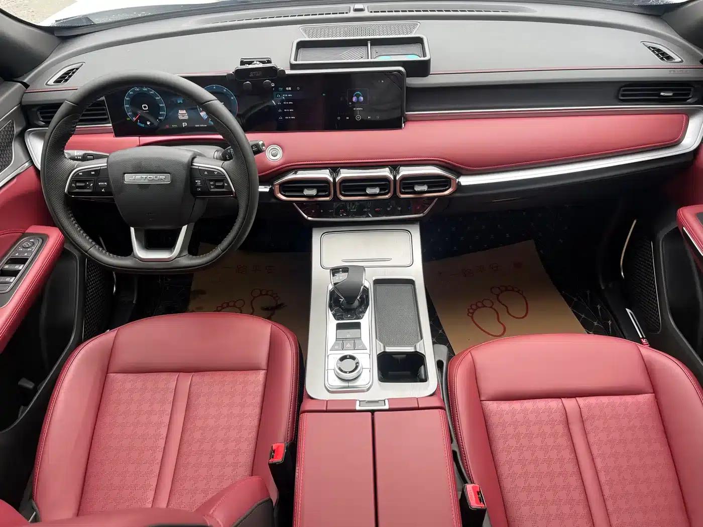 Jetour X70 PLUS 2025 Champion Edition 1.5T DCT Champion PRO 7-seater — миниатюра 4