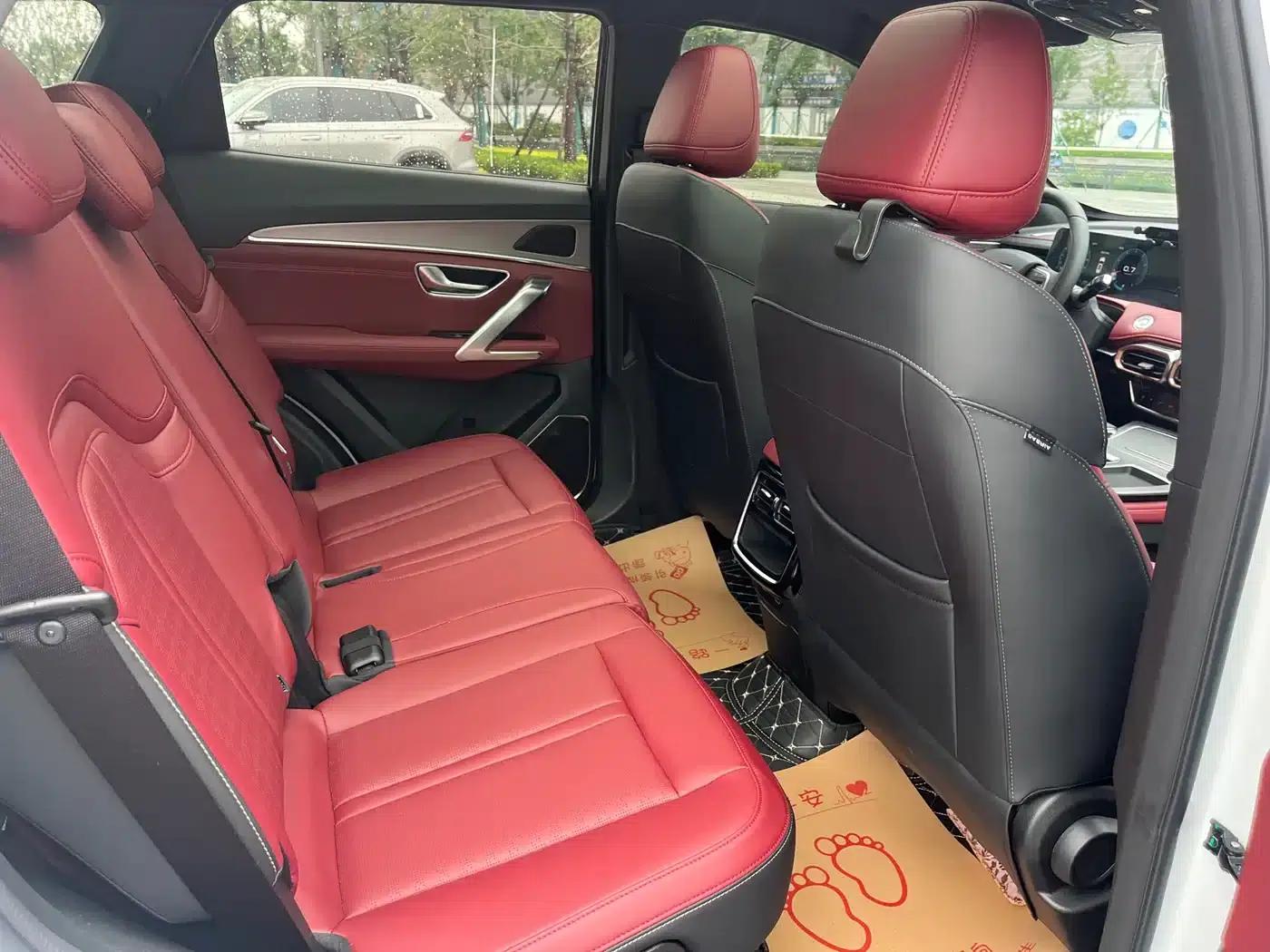 Jetour X70 PLUS 2025 Champion Edition 1.5T DCT Champion PRO 7-seater — миниатюра 9