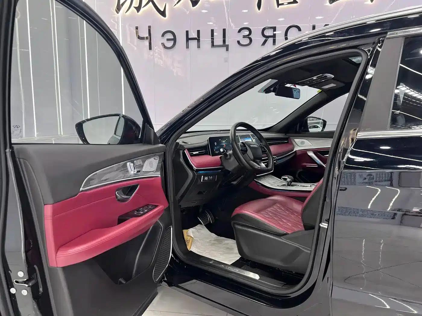 Jetour X70 PLUS 2023 1.5T DCT Warrior PLUS 5-seater — миниатюра 7