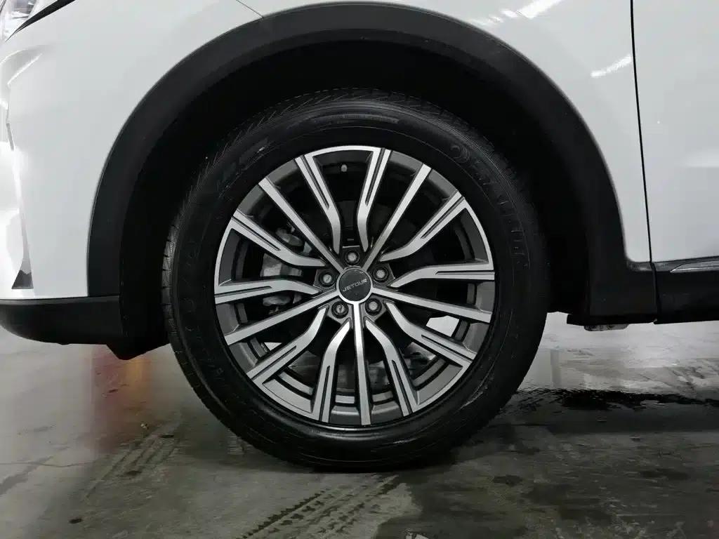 Jetour X70 PLUS 2024 Champion Edition 1.5T DCT Champion MAX 7-seater — миниатюра 17