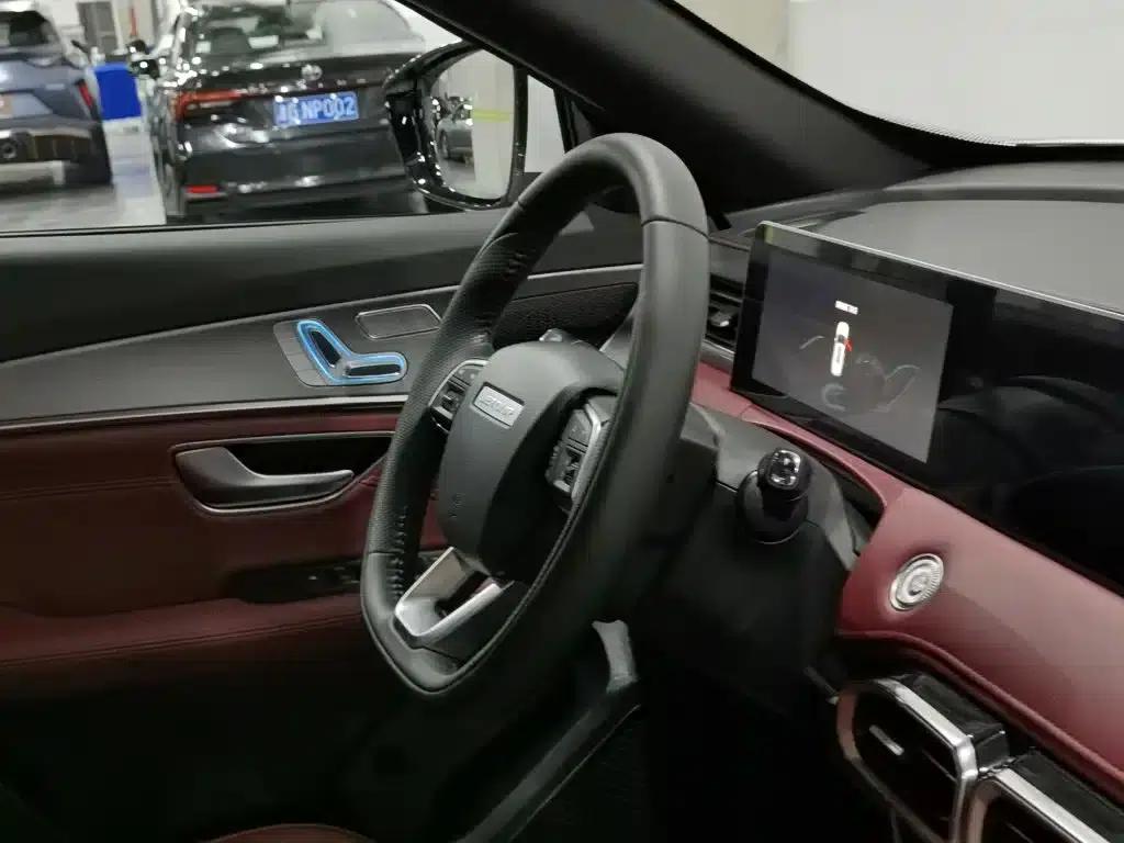 Jetour X70 PLUS 2024 Champion Edition 1.5T DCT Champion MAX 7-seater — миниатюра 22