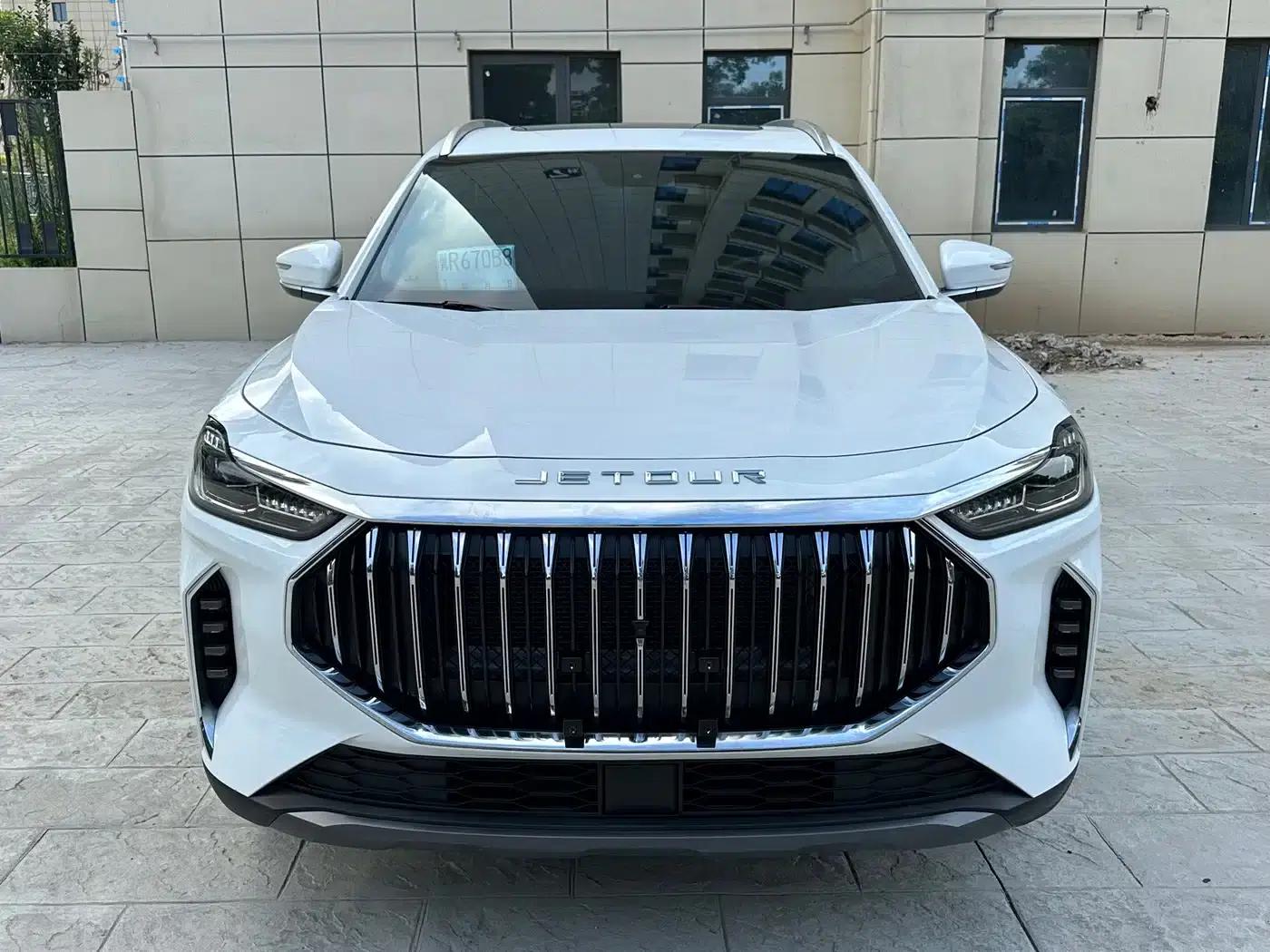 Jetour X70 PLUS 2025 Champion Edition 1.5T DCT Champion PRO 7-seater — миниатюра 2