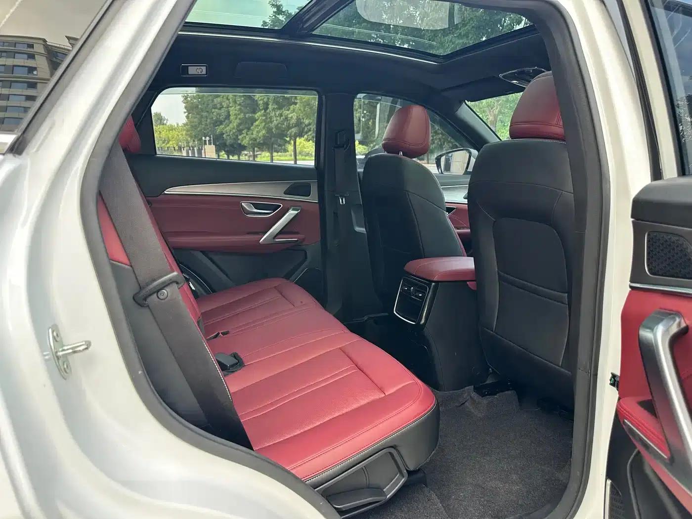 Jetour X70 PLUS 2025 Champion Edition 1.5T DCT Champion PRO 7-seater — миниатюра 6