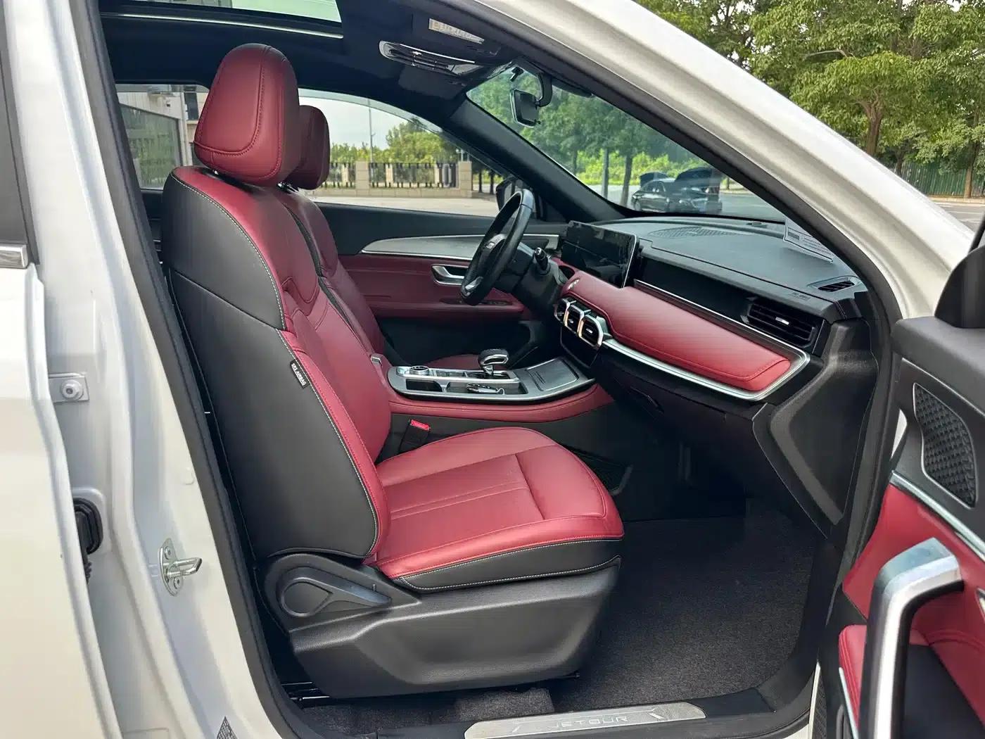 Jetour X70 PLUS 2025 Champion Edition 1.5T DCT Champion PRO 7-seater — миниатюра 7