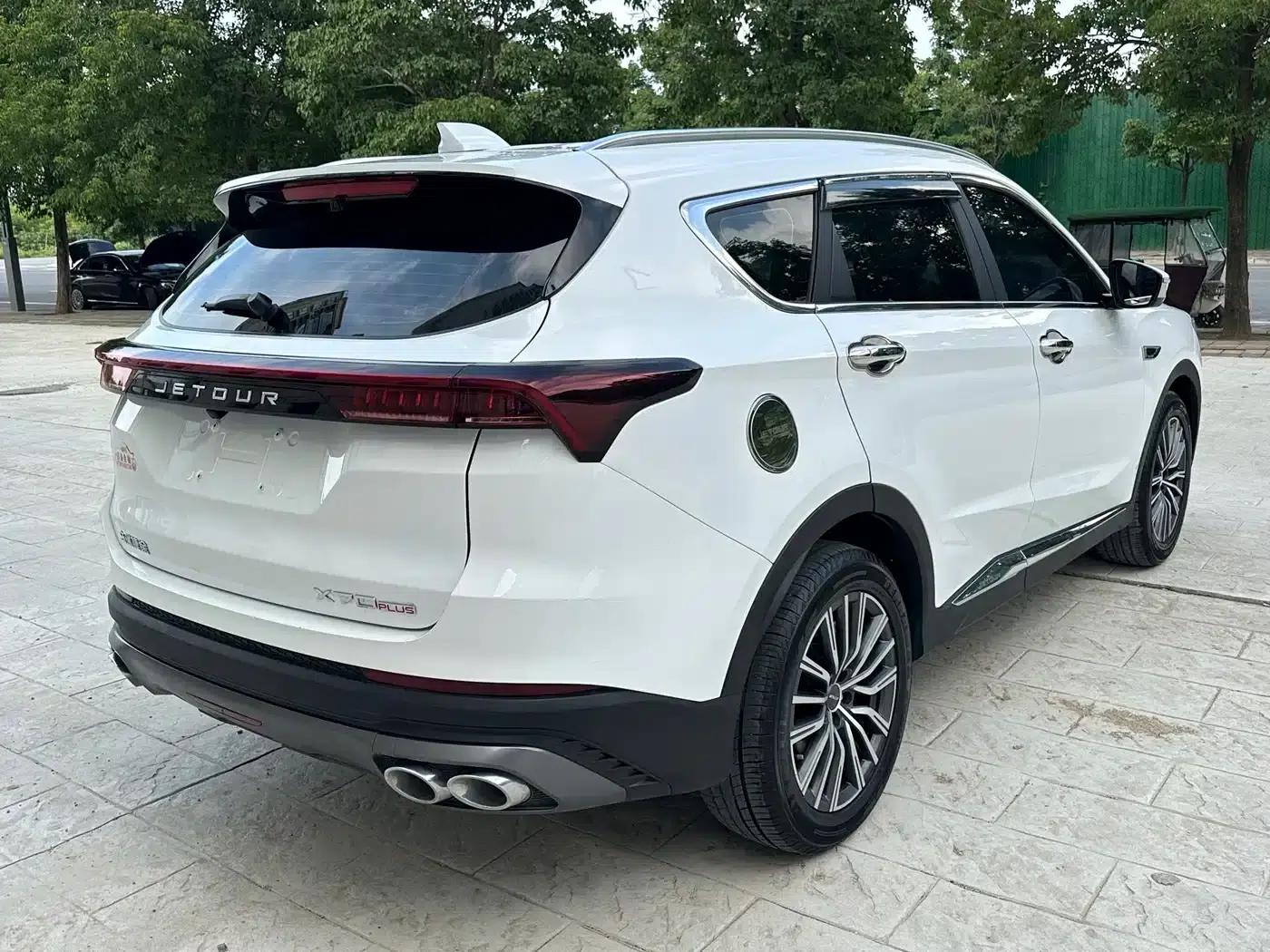 Jetour X70 PLUS 2025 Champion Edition 1.5T DCT Champion PRO 7-seater — миниатюра 9