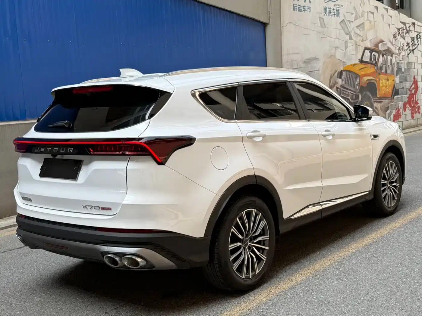 Jetour X70 PLUS 2023 1.5T DCT Warrior PLUS 7-seater — миниатюра 4