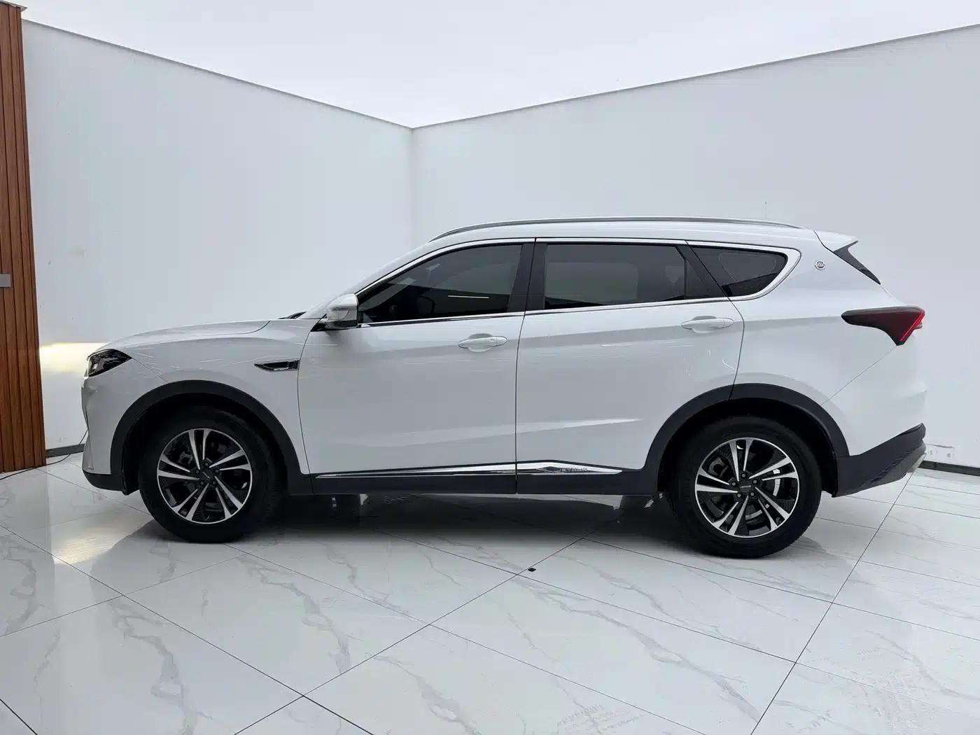 Jetour X70 PLUS 2021 1.6T DCT Star 5-seater — миниатюра 3