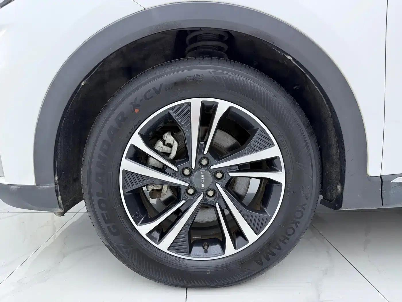 Jetour X70 PLUS 2021 1.6T DCT Star 5-seater — миниатюра 7