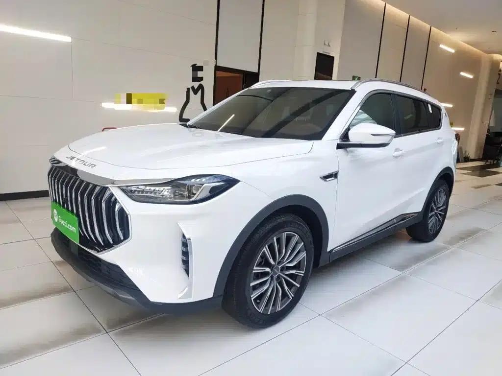 Jetour X70 PLUS 2024 Champion Edition 1.5T DCT Champion MAX 7-seater — миниатюра 1