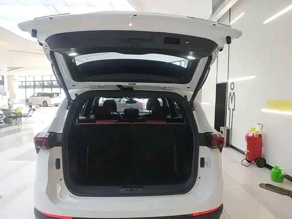 Jetour X70 PLUS 2024 Champion Edition 1.5T DCT Champion MAX 7-seater — миниатюра 19