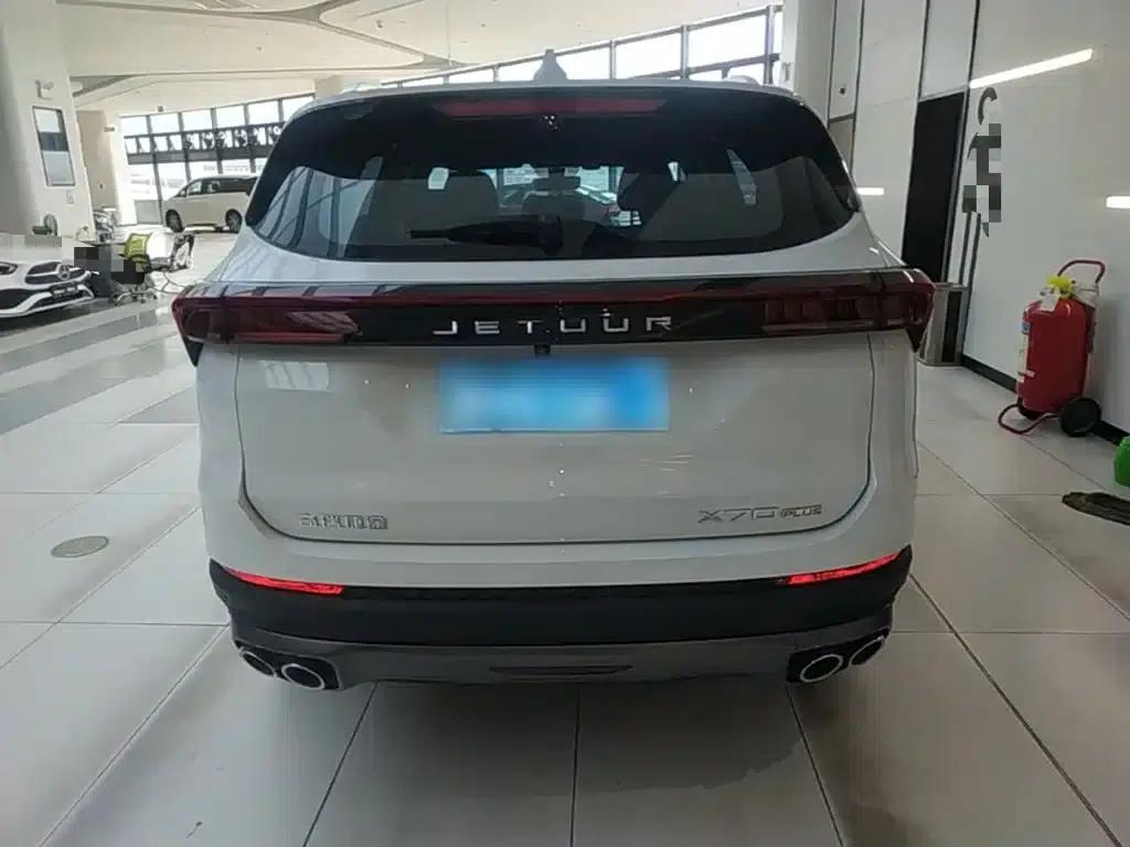Jetour X70 PLUS 2024 Champion Edition 1.5T DCT Champion MAX 7-seater — миниатюра 6